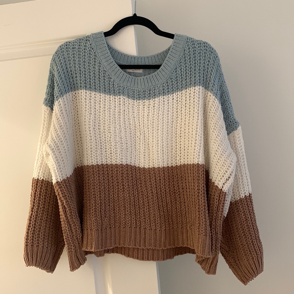 Vestique Sweater